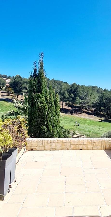 Villa Dans Cadre D'Exception - Golf, Piscine Et Tennis Prive Saint-Cyr-sur-Mer Exteriör bild