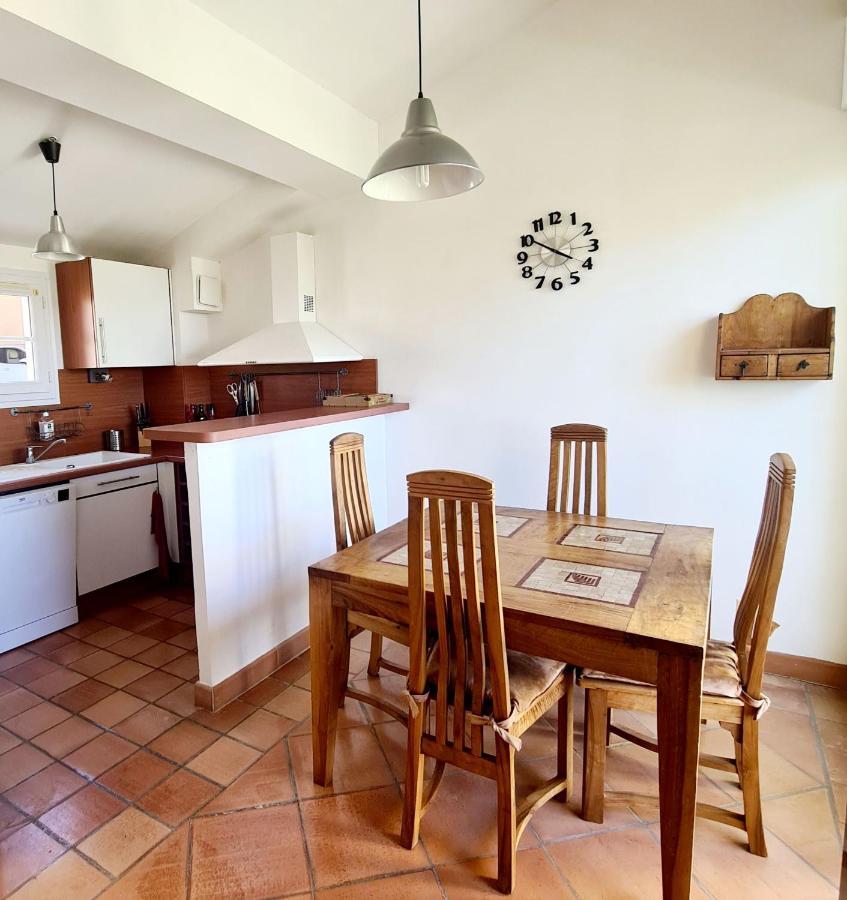 Villa Dans Cadre D'Exception - Golf, Piscine Et Tennis Prive Saint-Cyr-sur-Mer Exteriör bild