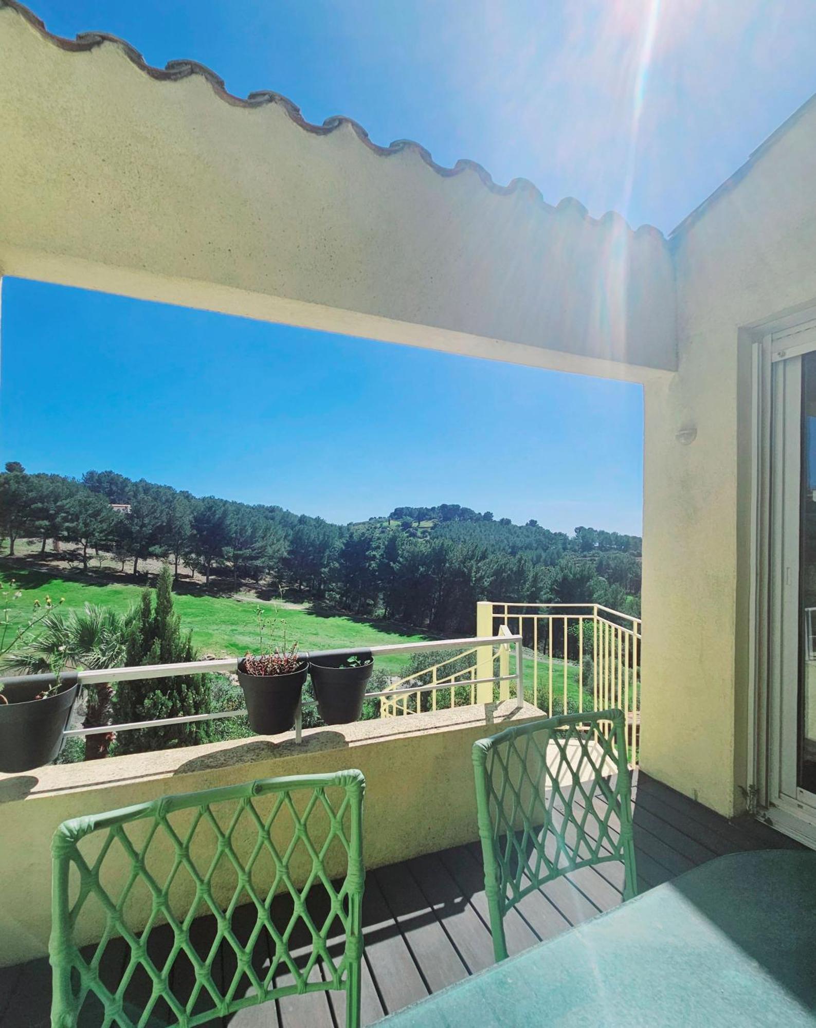 Villa Dans Cadre D'Exception - Golf, Piscine Et Tennis Prive Saint-Cyr-sur-Mer Exteriör bild
